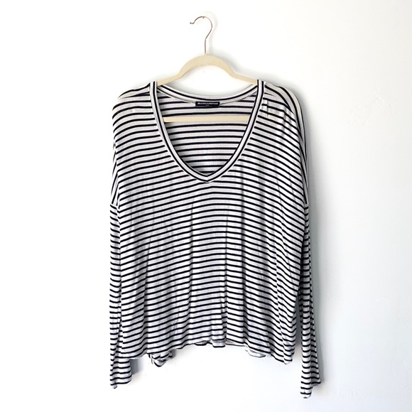Brandy Melville Tops - Brandy Melville Navy Striped Long Sleeve